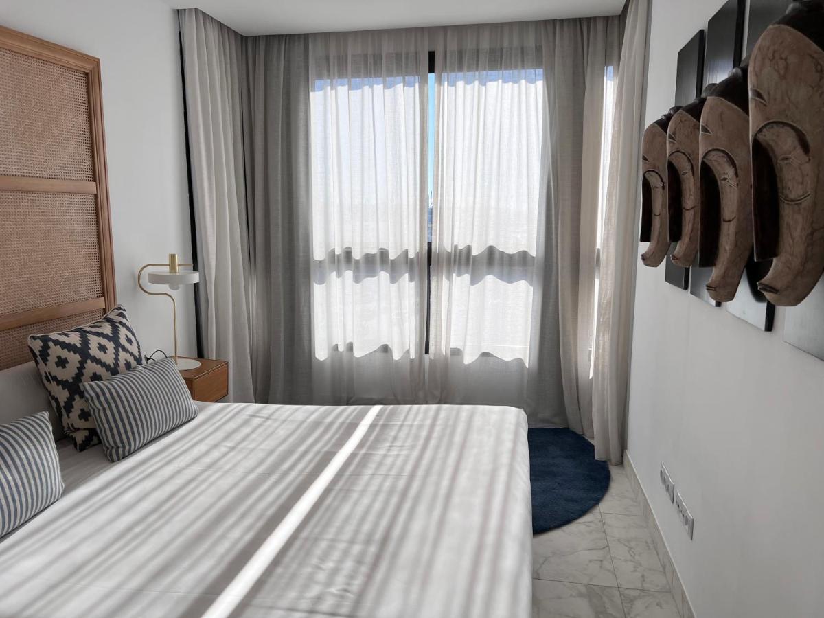 Valencia Luxury - Calma Beach Apartments Ngoại thất bức ảnh